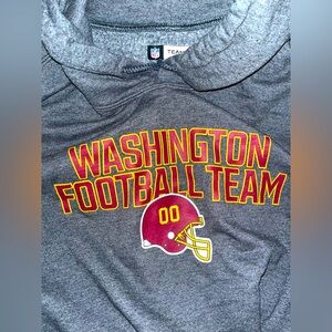 LIKE NEW NFL TEAM APPAREL SIZE LARGE WASHINGTON FOOTBALL